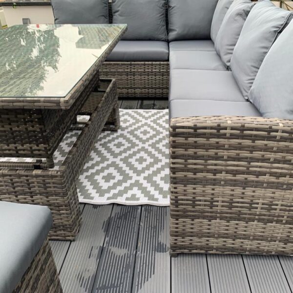 STUNNING CORNER RISING TABLE SET STUNNING CORNER RISING TABLE SET